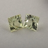 Пара зеленовато-желтых бериллов гелиодоров формы квадрат, общий вес 2.45 карат, размер 6х6мм (beryl0254)