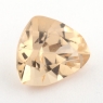 Золотистый данбурит формы триллион, вес 1.49 карат, размер 8.2х7.2мм (danburit0037)