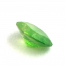 Светло-зелёный уральский демантоид овал, вес 0.46 карат, размер 5.5х4.5мм (dem0039)