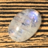 Лунный камень (беломорит) овал вес 16.35 карат, размер 20.1х14мм (moon0063)