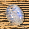 Лунный камень (беломорит) овал вес 15.08 карат, размер 19.8х15мм (moon0064)