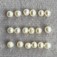 Белый пресноводный жемчуг круглый, диаметр 2.6-2.7 мм (pearl0004)