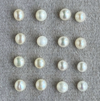 Белый пресноводный жемчуг уплощённый (пуговица), диаметр 2.5-3 мм (pearl0081)