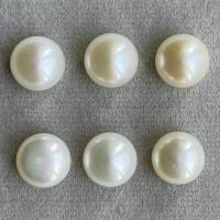 Белый пресноводный жемчуг уплощённый (пуговица), диаметр 9.2-9.5 мм (pearl0088)
