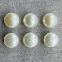 Белый пресноводный жемчуг уплощённый (пуговица), диаметр 10-10.1 мм (pearl0089)