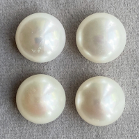 Белый пресноводный жемчуг уплощённый (пуговица), диаметр 13-13.5 мм (pearl0094)