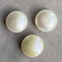 Белый пресноводный жемчуг уплощённый (пуговица), диаметр 16-16.5 мм (pearl0097)