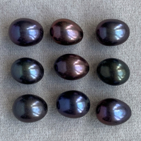 Чёрный пресноводный жемчуг формы овал, размер 11х9 мм (pearl0104)
