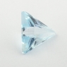 Небесно-голубой топаз отличной российской огранки формы треугольник, вес 2.23 карат, размер 8.8х8.7мм (sky0118)