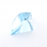 Небесно-голубой топаз отличной российской огранки формы треугольник, вес 15.18 карат, размер 16.2х15.8мм (sky0139)