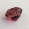Ярко-розовый турмалин рубеллит формы овал, вес 3.17 карат, размер 9.1х8.1мм (turm0533)