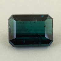 Тёмный зеленовато-синий турмалин индиголит формы октагон, вес 5.59 кт, размер 12.2х9.1х5.2 мм (turm0593)