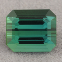 Голубовато-зелёный турмалин точной огранки формы октагон, вес 4.27 кт, размер 9.9х8.3x6 мм (turm0833)